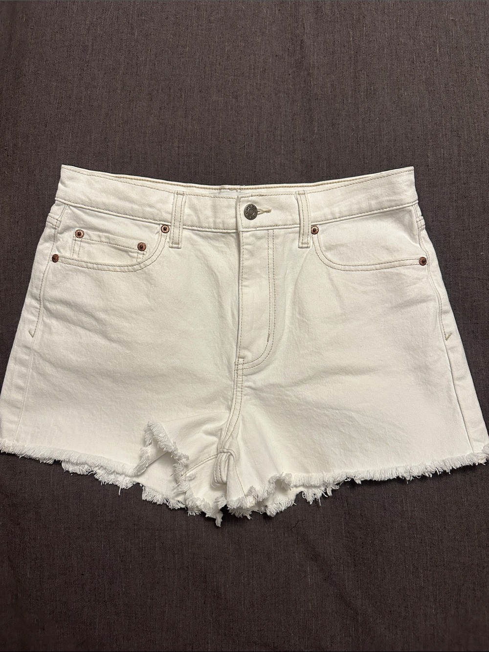 Women's White Frayed Hem Denim Shorts